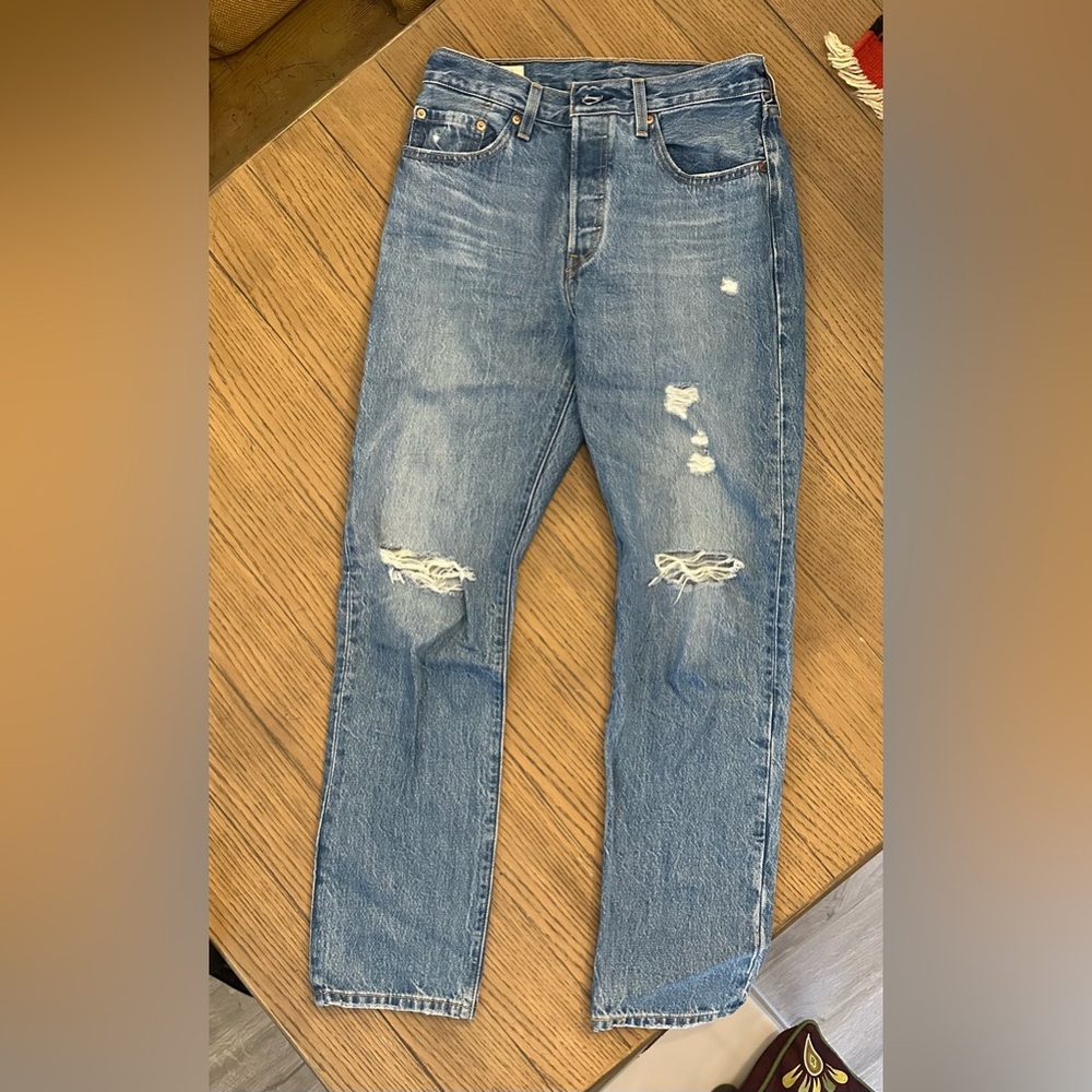 ❤️💙 Levi's Premium Blue Jeans